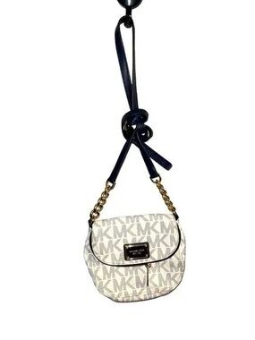 NWOT!Michael Michael Kors Jet Set Small Flap Signature Crossbody Bag LIKE NEW!!